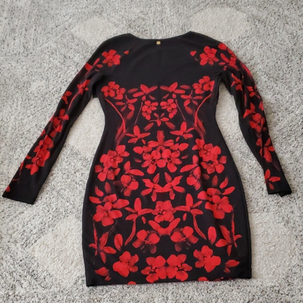 Knit Dress 👗 - Picture 6 of 7